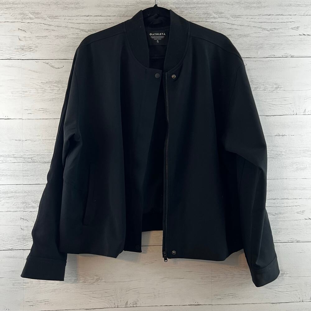 Athleta Black Endless Bomber Jacket‎ Size XL